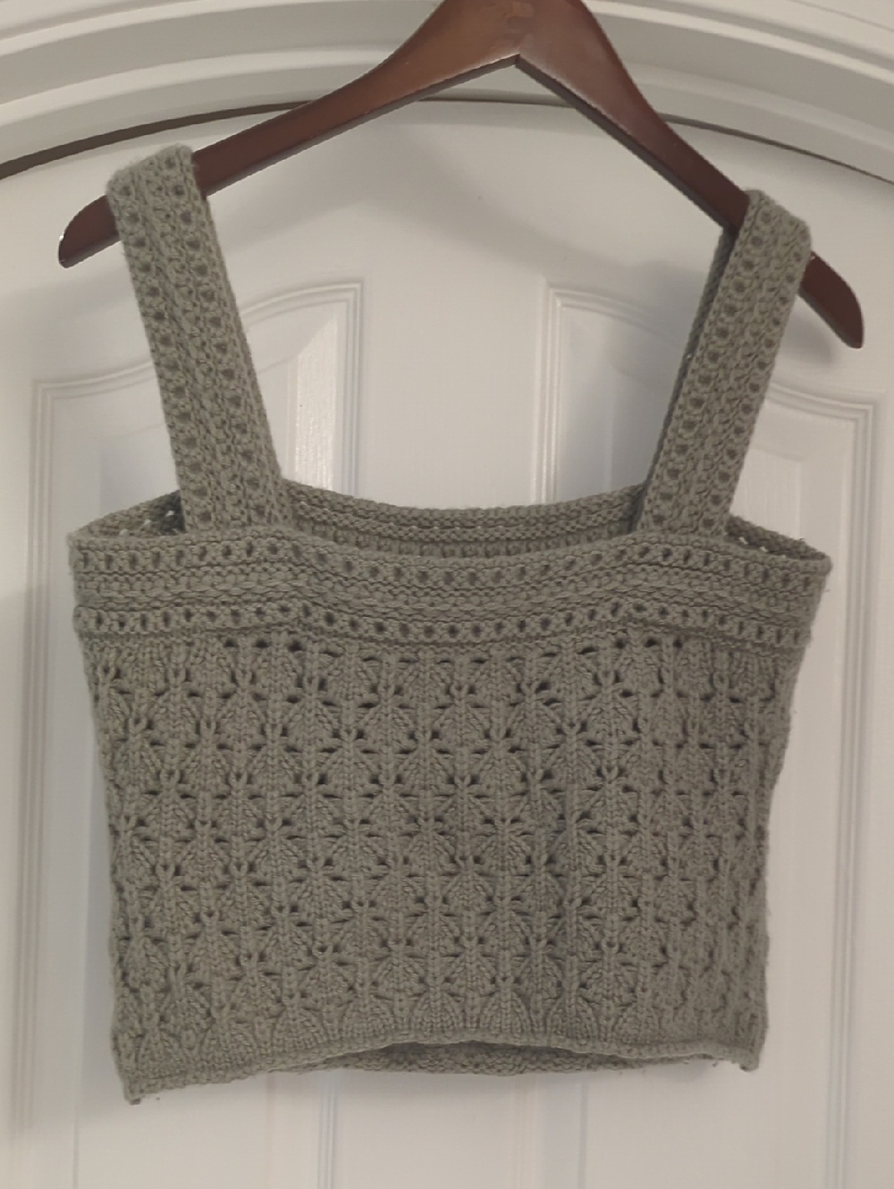 Vince Crochet Knit Crop Top in Sage Green Size Small/Medium